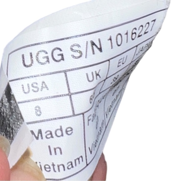 ▶️ UGG ◀️ Bailey Button Triplet II Boot. Size 8 - Picture 14 of 16